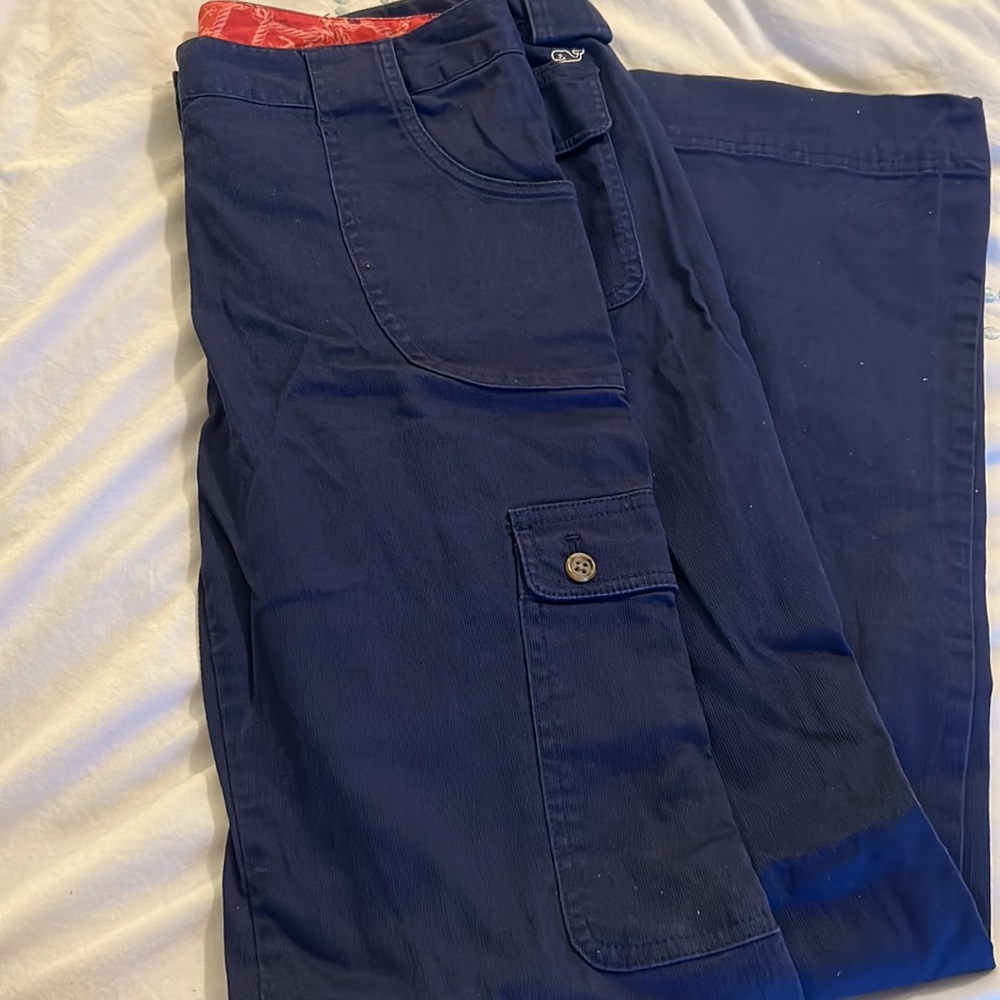 NWOT Navy Vineyard Vines corduroy pants, size 10